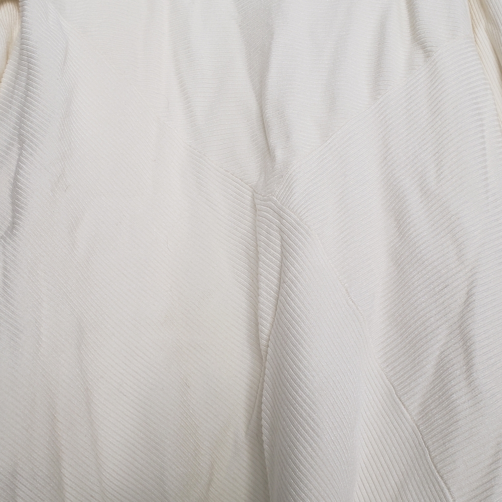 Sweater - Picture 5 of 5